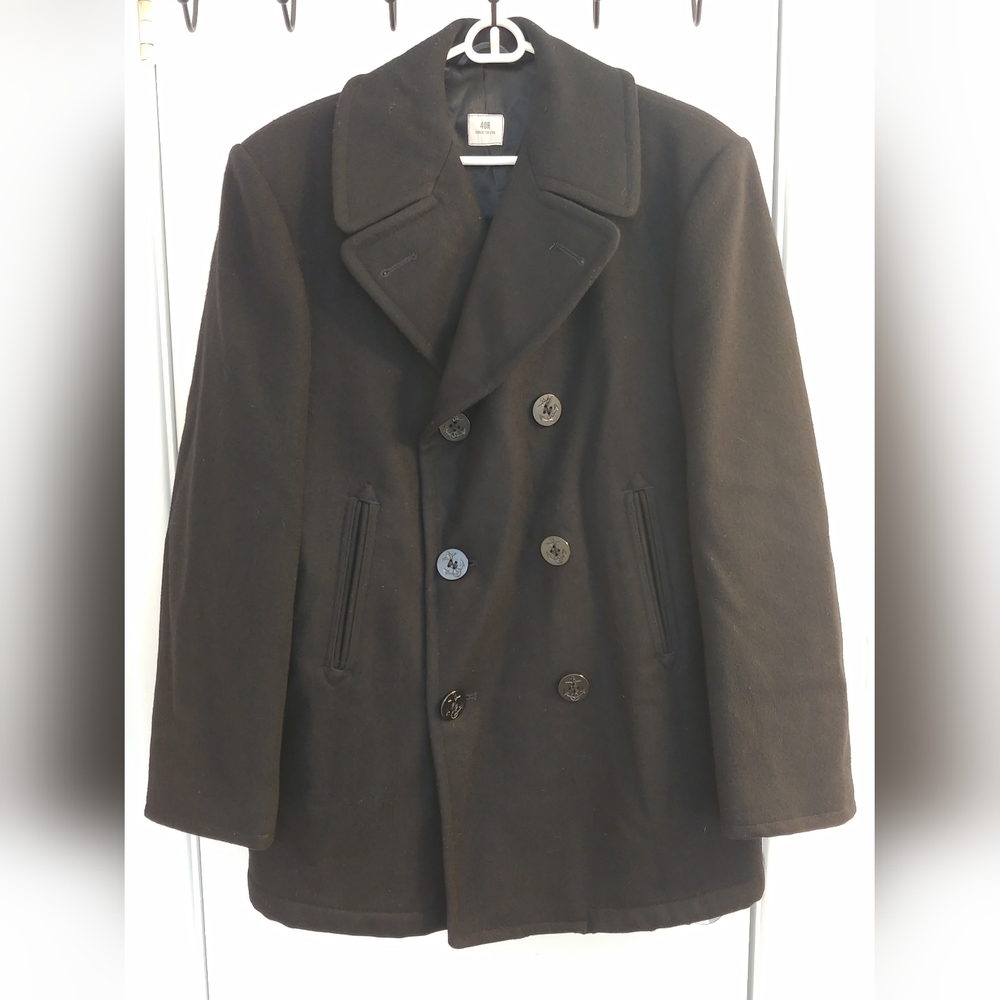 US Navy Government Issued 100% Wool Pea Coat Made In USA Unisex Size 40R.